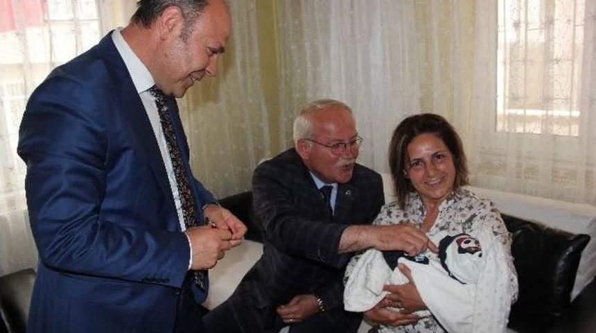 Şehit Oğlu Umut Nuh&rsquo;a Ziyaret