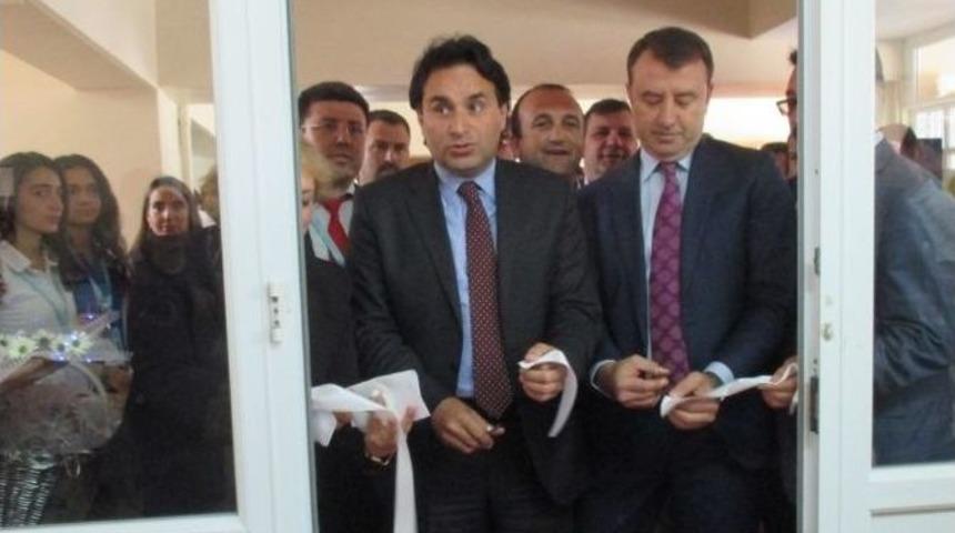 Biga&rsquo;da Lise &Ouml;ğrencileri Projelerini Sergiledi