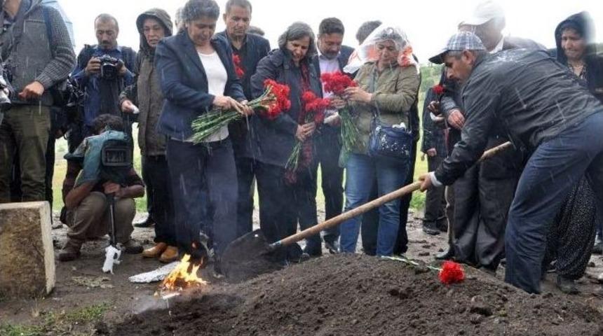 78 Yıl Sonra Tabuta Konuldular