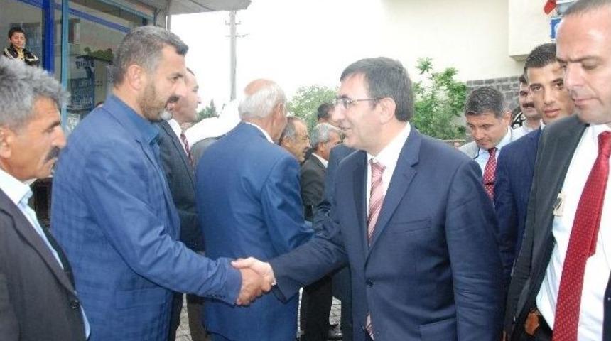 Bakan Yılmaz İdil&rsquo;de