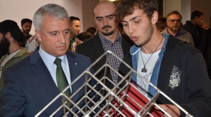 Yunus Emre Haftası Kapsamında Anadolu &Uuml;niversitesi&rsquo;nde Sergi A&ccedil;ıldı