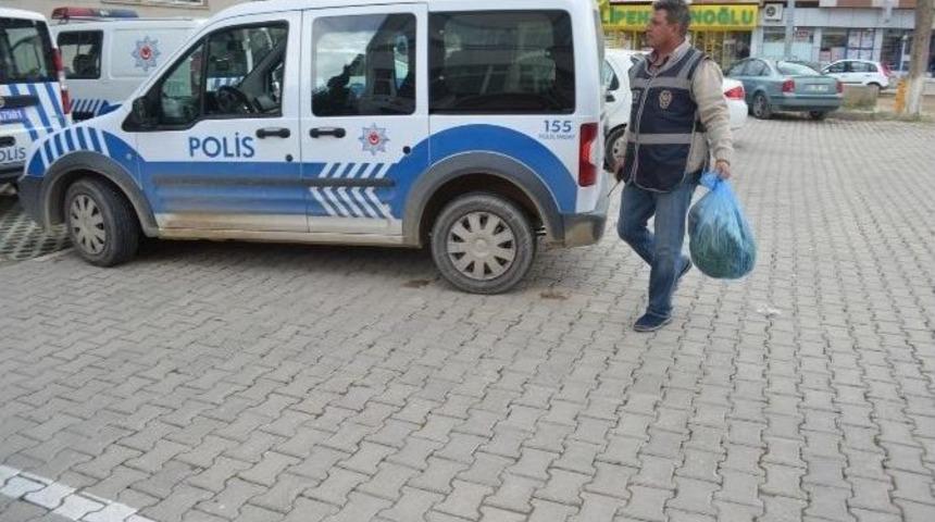 Kula&rsquo;da 38 K&ouml;k Hint Keneviri Ele Ge&ccedil;irildi