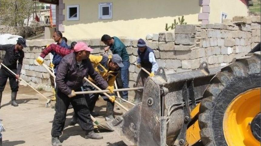 Başkale&rsquo;de Bahar Temizliği