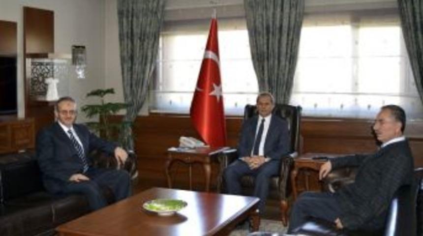 Dsi Genel M&uuml;d&uuml;r&uuml; Diniz&rsquo;den Vali Taşyapan&rsquo;a Ziyaret