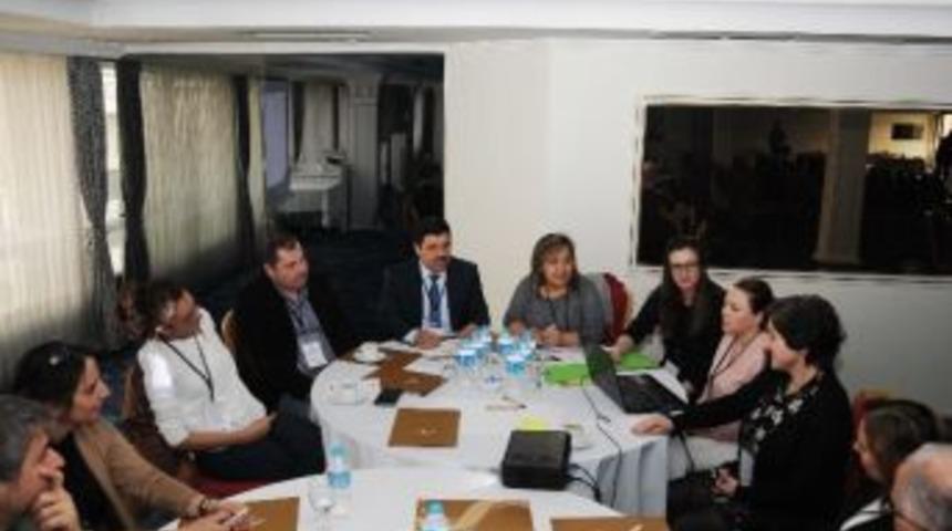 Ankara &Uuml;niversitesi &Ccedil;ocuk Bilim Merkezi Koordinat&ouml;rl&uuml;ğ&uuml;&rsquo;nden &Ccedil;ocuk &Ccedil;alıştayı