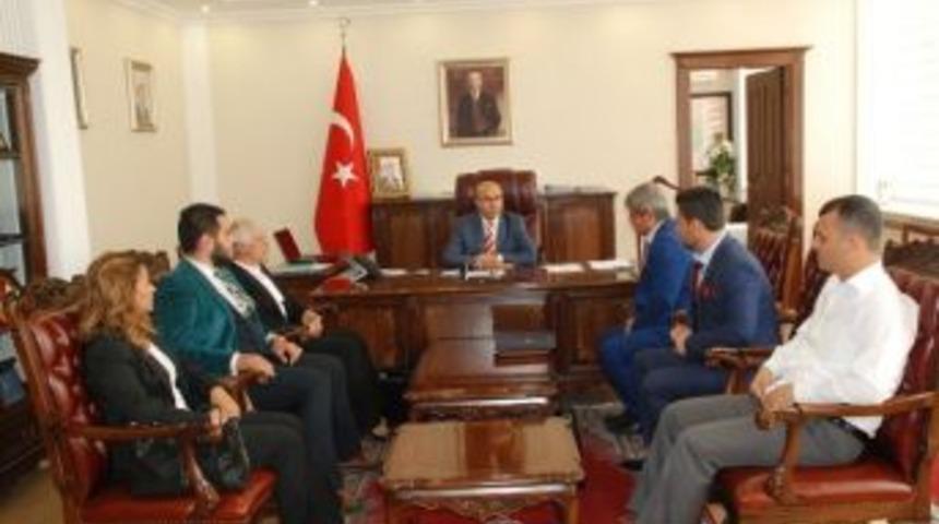 Antalya Adıyamanlılar Derneği&rsquo;nden Vali Demirtaş&rsquo;a Ziyaret