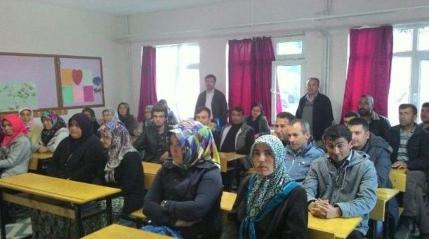 Besi Ve S&uuml;t Sığır Yetiştiriciliği Kursu B&uuml;y&uuml;k İlgi G&ouml;r&uuml;yor