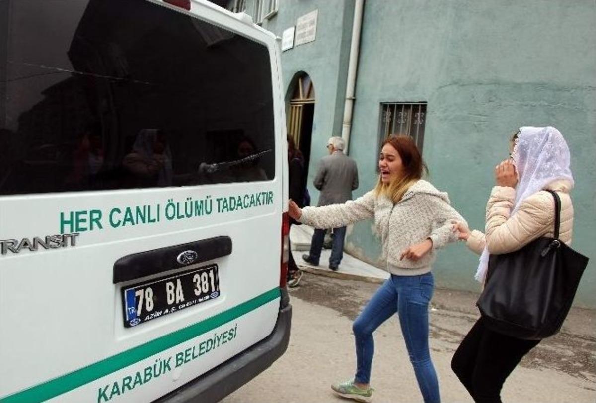 Liseli Ebru Son Yolculuğuna Uğurlandı