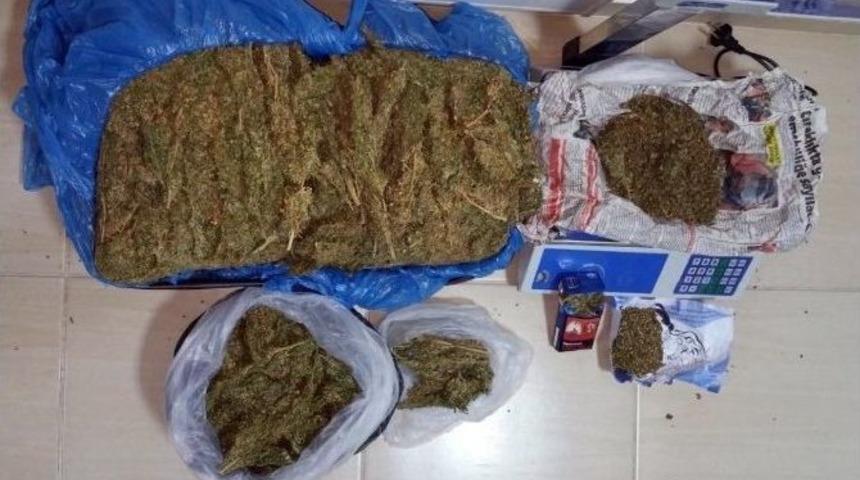 Didim&rsquo;de Tatil Sezonu &Ouml;ncesinde Esrar Operasyonu&hellip;