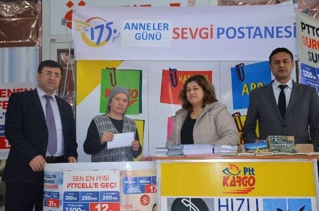 Ptt’den Anneler Gününe Özel Sevgi Postanesi