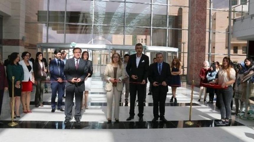 Ne&uuml; Avanos Myo&rsquo;dan Yılsonu &Ouml;ğrenci Sergisi