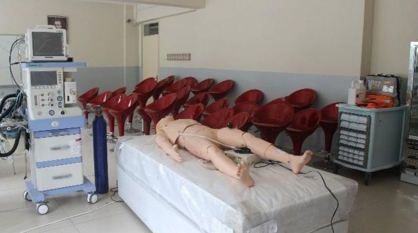 Be&uuml;&rsquo;ye Medikal Malzeme Verildi