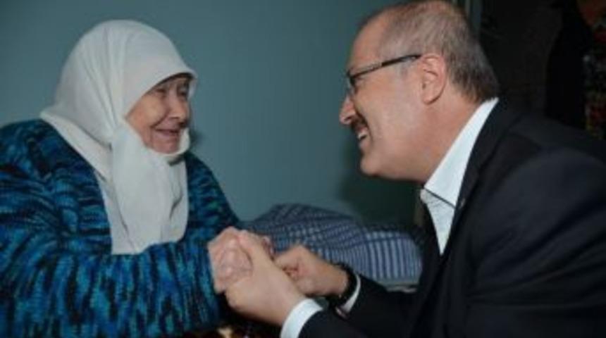 Kafaoğlu Anneler G&uuml;n&uuml;n&uuml; Kutladı