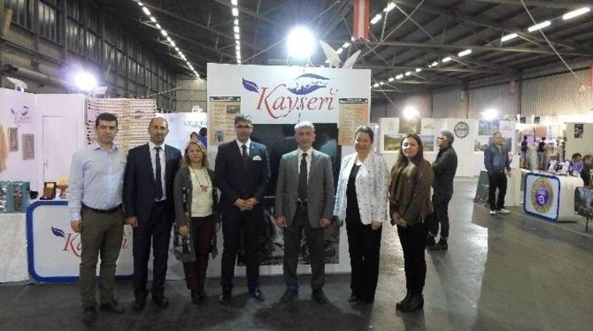Avusturya&rsquo;da D&uuml;zenlenen K&uuml;lt&uuml;r Ve Kitap Fuarı&rsquo;nda Kayseri&rsquo;de Yerini Aldı