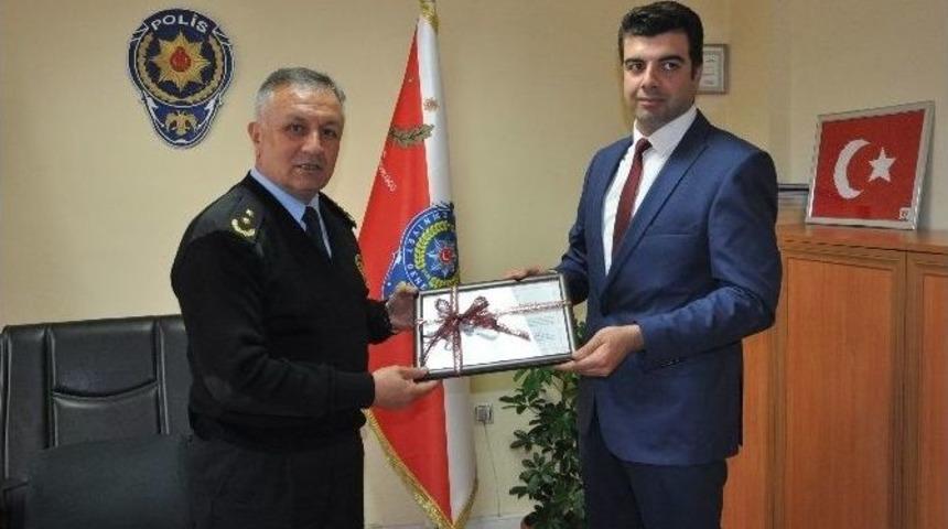 Boz&uuml;y&uuml;k&rsquo;te Yılın Şof&ouml;r&uuml; &Ouml;d&uuml;llendirildi