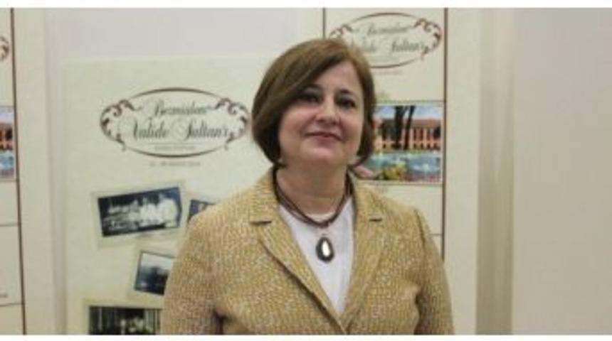 Bezmialem Valide Sultan Hayırsever Kişiliği Ve Bilinmeyen Y&ouml;nleriyle Anıldı