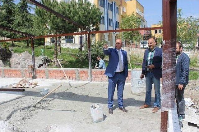 Tekkeköy’de 80. Yıl Parkı Yenileniyor