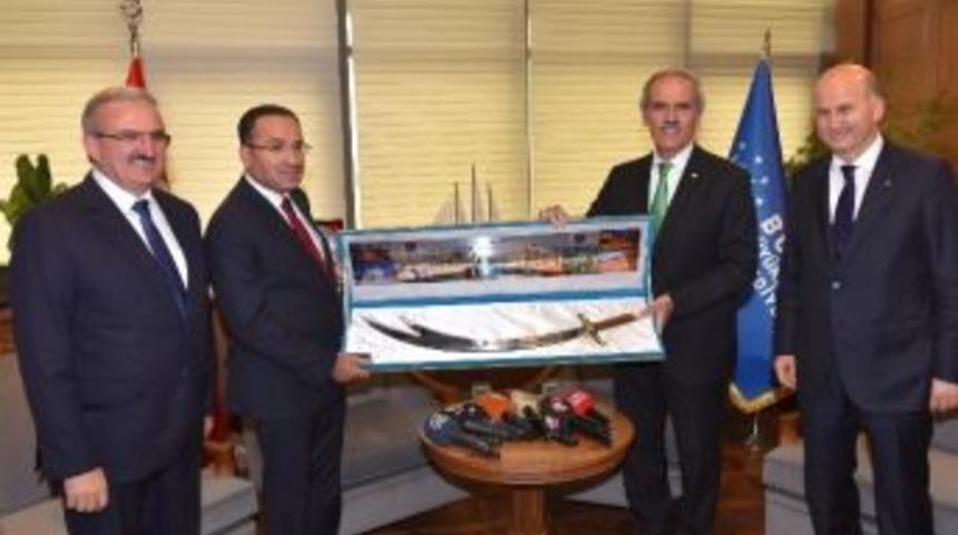 Adalet Bakanı Bozdağ: