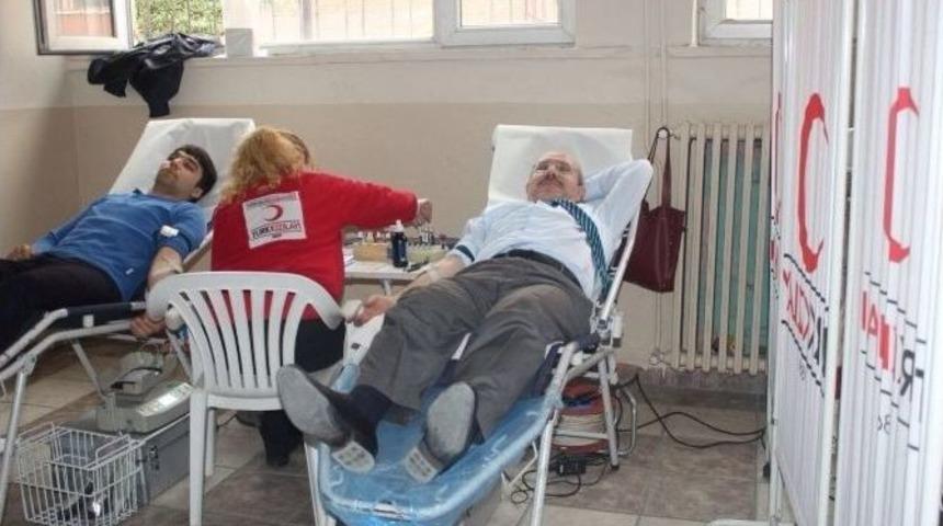 Afyonkarahisar&rsquo;da Kan Bağışı Kampanyası