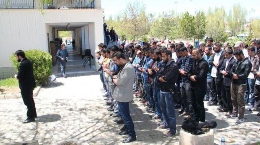 Van&rsquo;dan Suriye&rsquo;ye Destek
