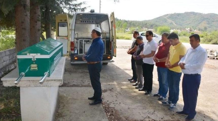 Huzurevinden Hayatını Kaybeden Kimsesiz Kadına Büyük Vefasızlık