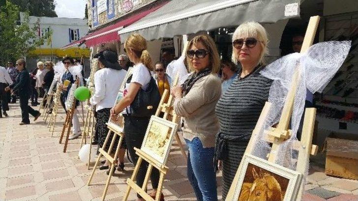 Başkan Demiralp, Sergi Açılışına Katıldı G3