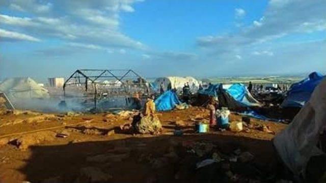 Rejim U&ccedil;akları Kamune Kampını Vurdu, 60 Kişi &Ouml;ld&uuml; 1