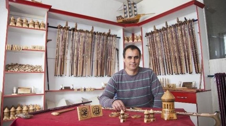 (&ouml;zel Haber) Ahlat&rsquo;ta Hediyelik Eşya &Uuml;retimi Hız Kazandı