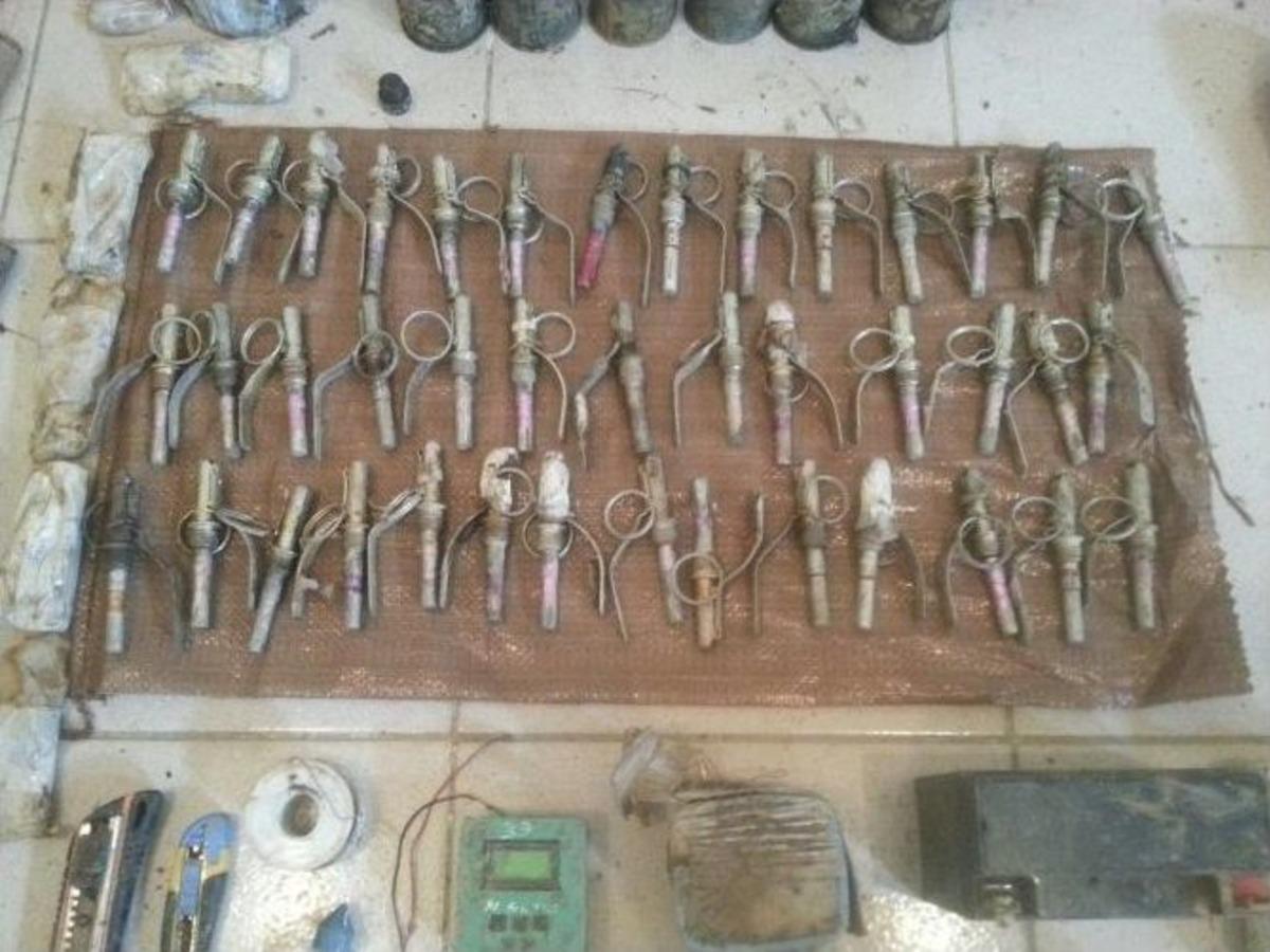 Şemdinli Kırsalında Operasyonda &Ccedil;ok Sayıda M&uuml;himmat Ele Ge&ccedil;irildi