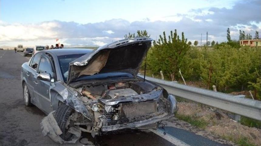 Kahramanmaraş&rsquo;ta Trafik Kazası: 3 Yaralı