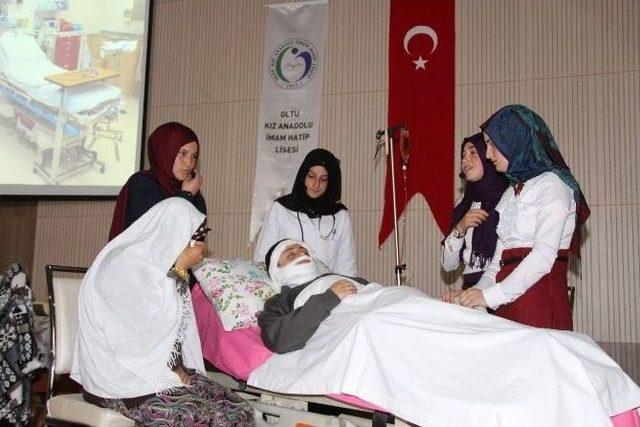 Tiyatrolu Kutlu Doğum Kutlaması 2