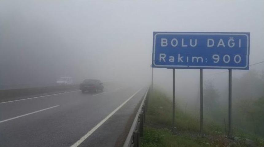 Bolu Dağı&rsquo;nda Yoğun Sis Etkili Oldu