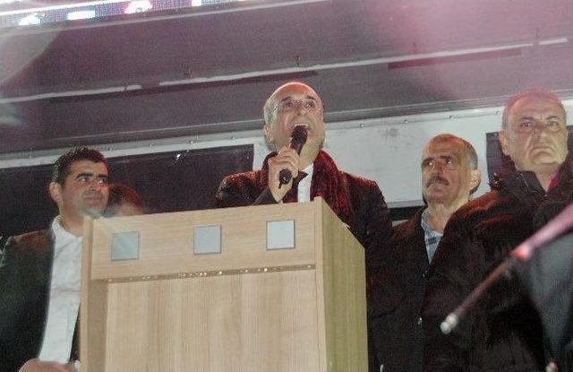 Chp Deniz Gezmiş Ve Arkadaşlarını Andı 1