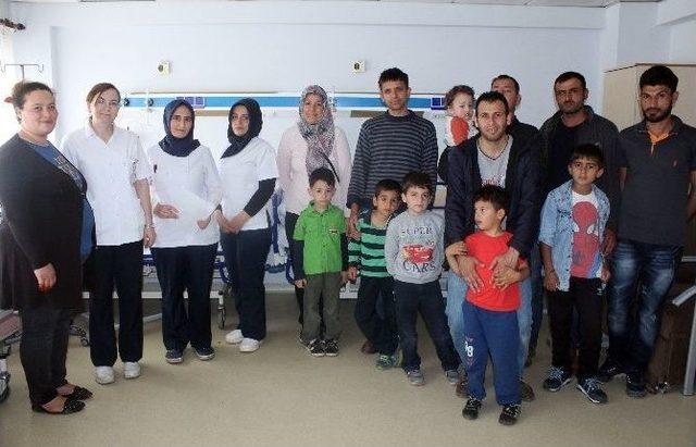 Denizli&rsquo;de 32 &Ccedil;ocuk S&uuml;nnet Oldu 1