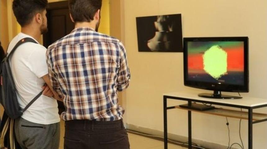 Mersin&rsquo;in İlk Multimedya Sergisi A&ccedil;ıldı