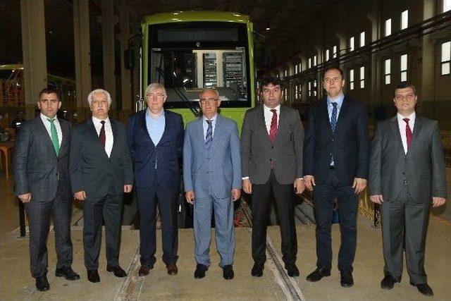 Bursa’da Üretilen Modern Tramvaylar Ekim Ayında Teslim Edilecek