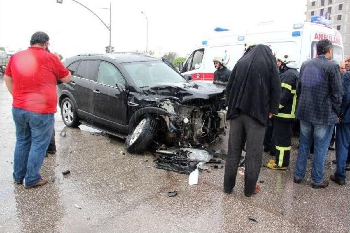 Gaziantep&rsquo;te Aynı Yerde 3 Ayrı Trafik Kazası