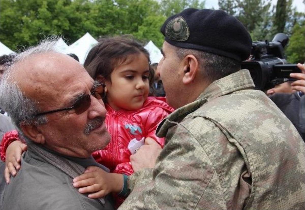 Patlamada Şehit Olan Polisin Cenazesi Memleketi Elazığ&rsquo;a G&ouml;nderildi