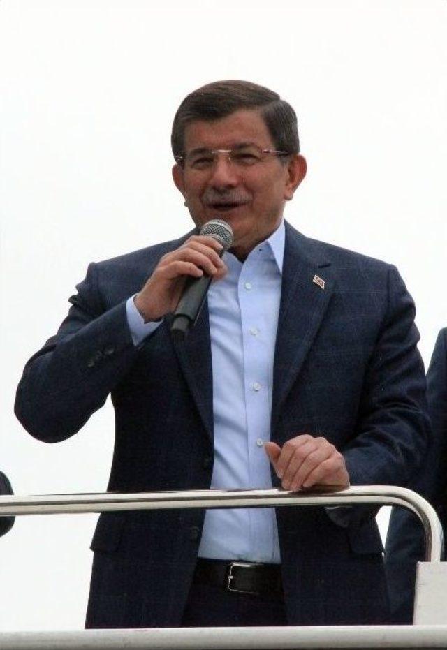 Başbakan Davutoğlu Memleketi Konya’da