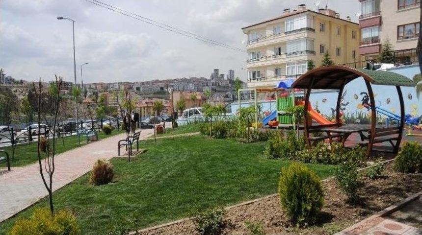 K&ouml;pr&uuml;başı Camii&rsquo;ne &Ccedil;evre D&uuml;zenlemesi