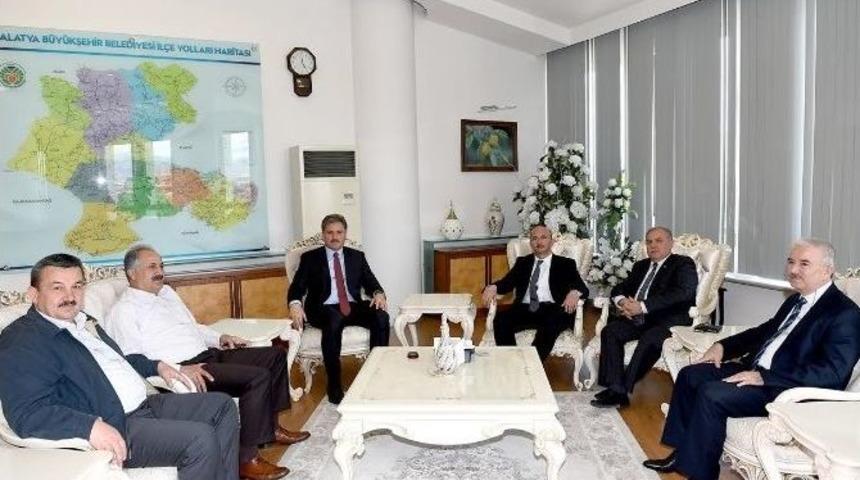 T&uuml;ik Başkanı Aktaş, Başkan Ahmet &Ccedil;akır&rsquo;ı Ziyaret Etti