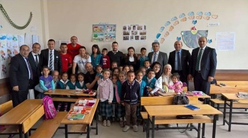 Tuzluca&rsquo;de Eğitime Destek