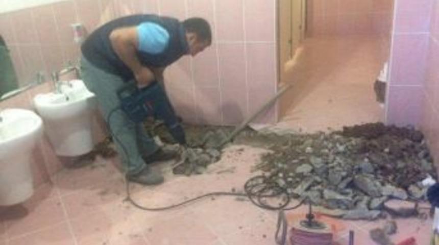K&ouml;rfez Belediyesi Okullara Yardıma Devam Ediyor