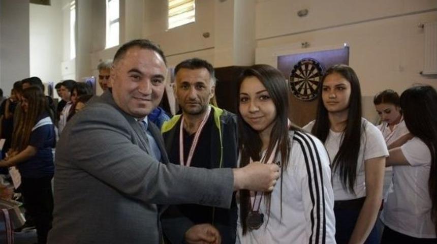 Tokat&rsquo;ta, Dart Finalistleri Belirlendi