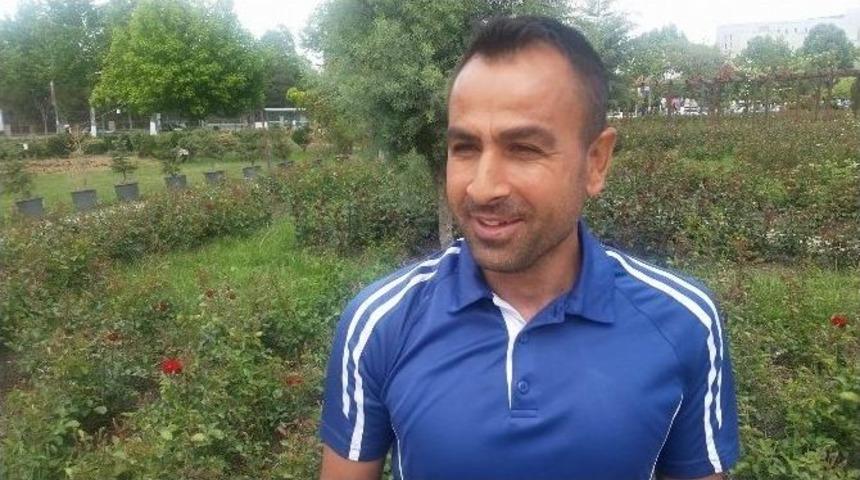 34 Yaşından Sonra Okuduğu &Uuml;niversitenin Takımını Şampiyon Yaptı