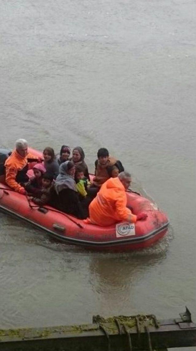 Meriç Nehri’nde Can Pazarı