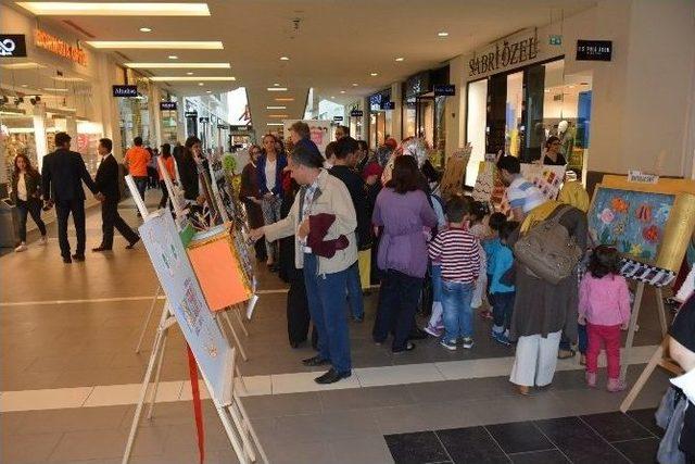 Miniklerin Yılsonu Sergisi Beğeni Topladı 1