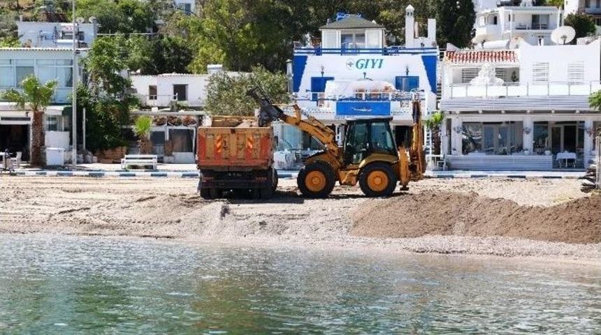 Bodrum&rsquo;da Plaj D&uuml;zenleme &Ccedil;alışmaları Devam Ediyor