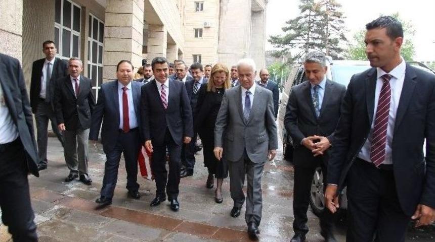 Kktc 3. Cumhurbaşkanı Veysel Eroğlu Kayseri&rsquo;de