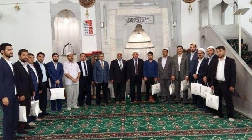 Din G&ouml;revlileri Yarıştı